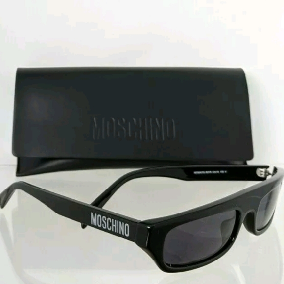 💕💯 Authentic MOSCHINO Sunglasses💕 - Picture 5 of 7